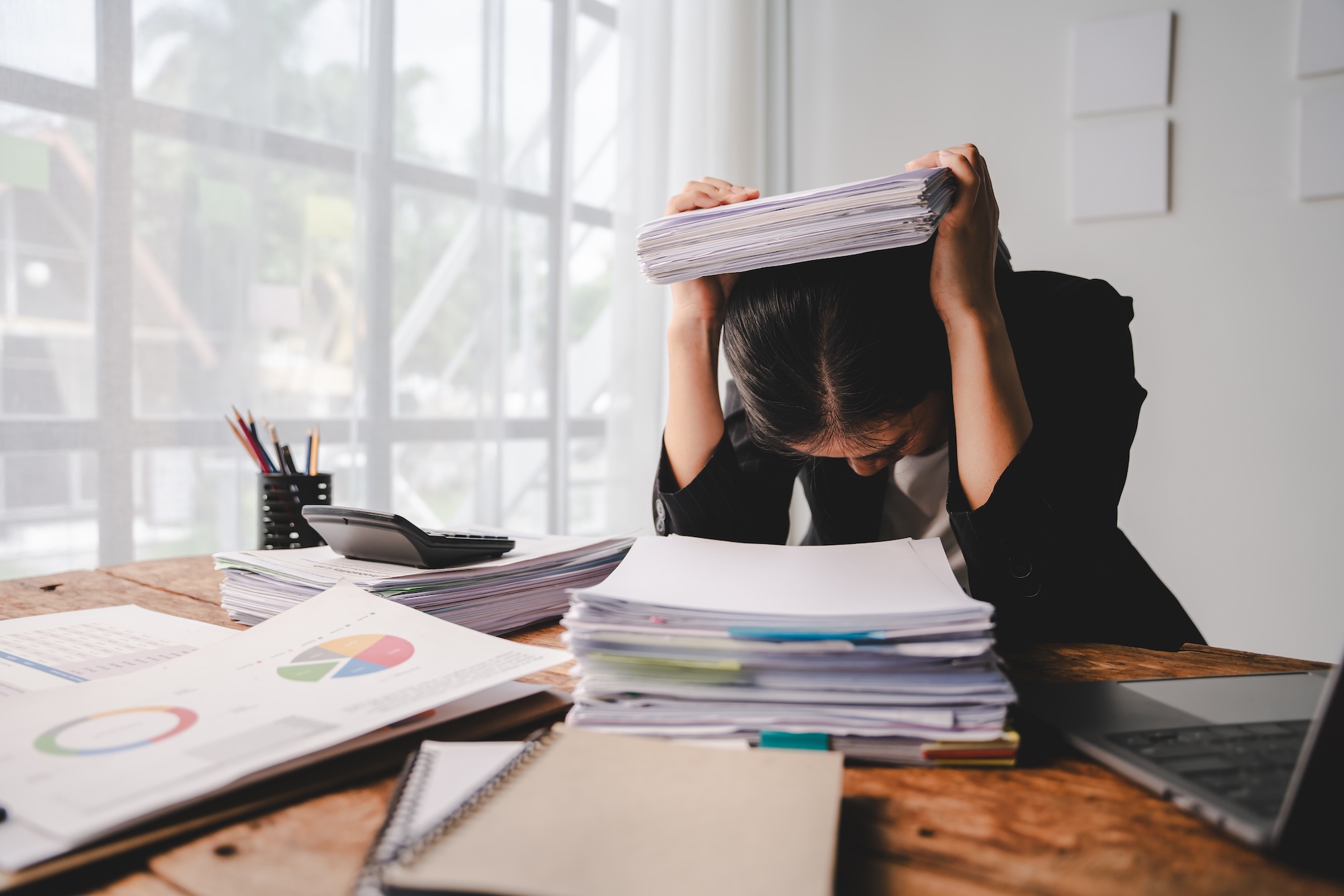 Employees who work with a lot of documents Searching for documents Accounting for income, expenses, tax records, and hard work